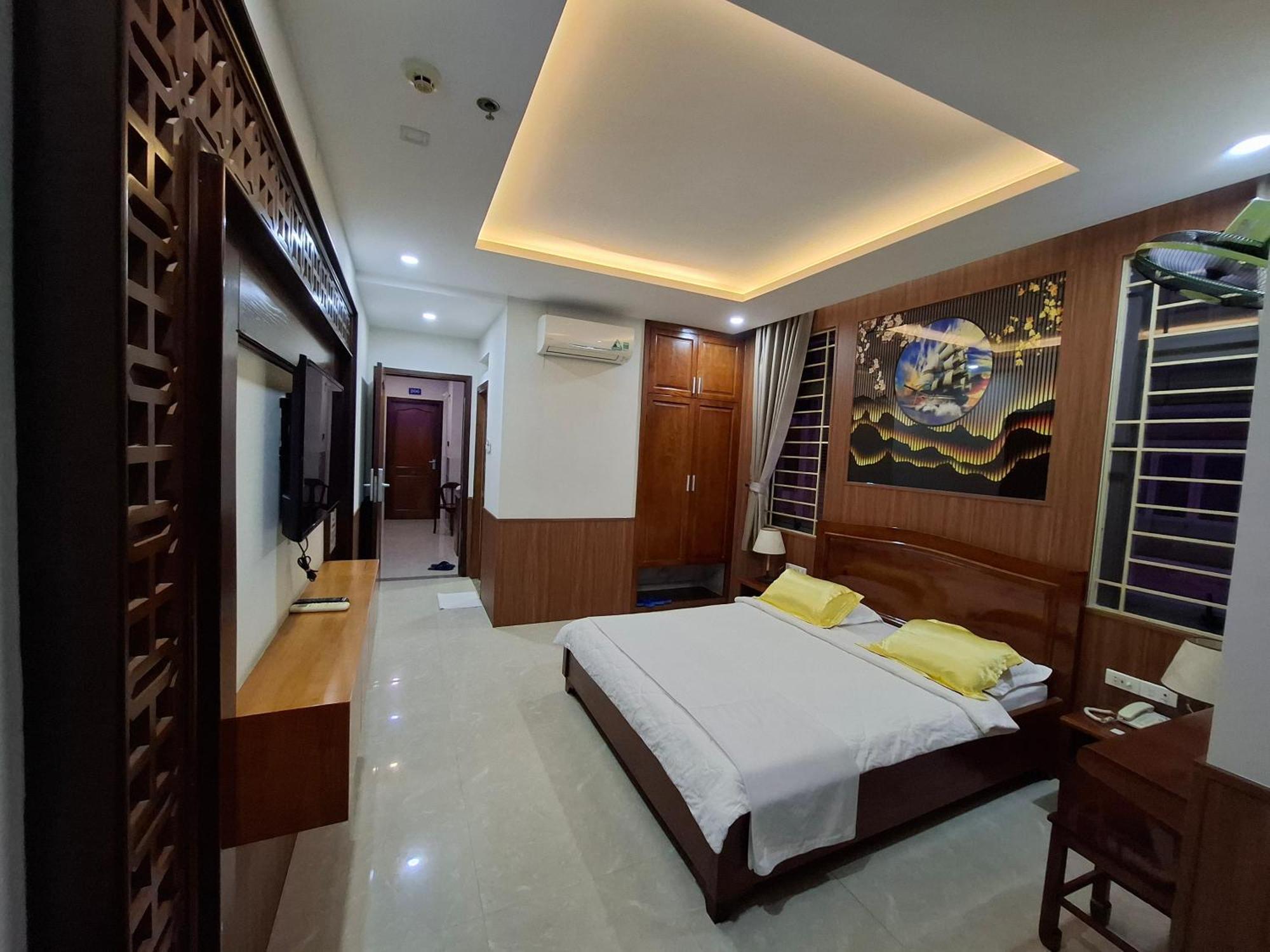 Hotel Phu Si Ho Chi Minh City Exterior photo